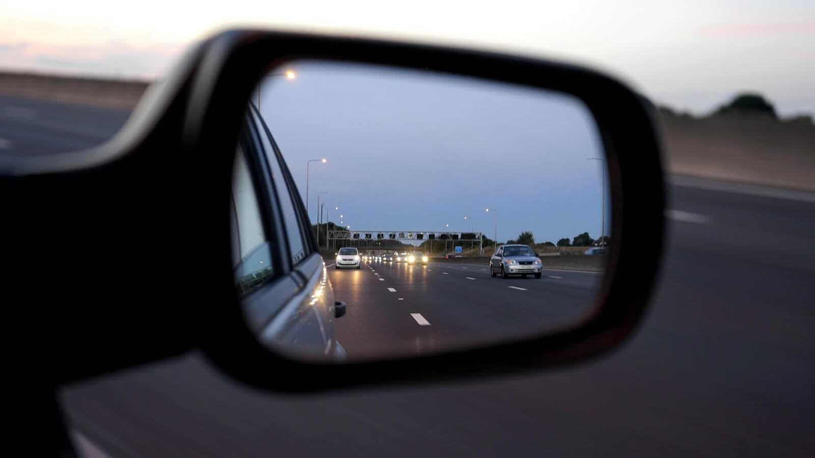 aa traffic in side view mirror